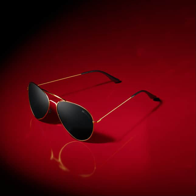 Aviator X - مطلية ذهب عيار 18 | لون اسود